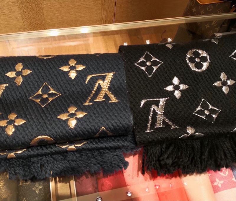 Louis Vuitton Scarf